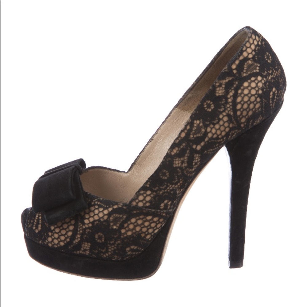Fendi lace platform sexy/classy heels